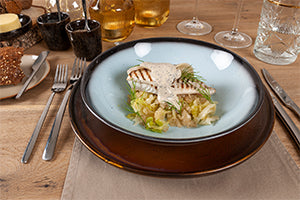 Pladijs met spitskool, uiencompote en ravioli